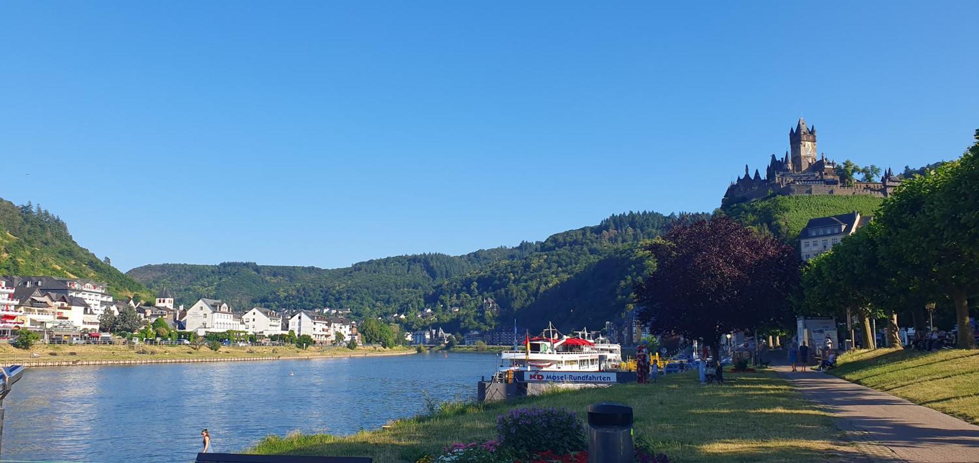 Pension Regina Cochem Luaran gambar