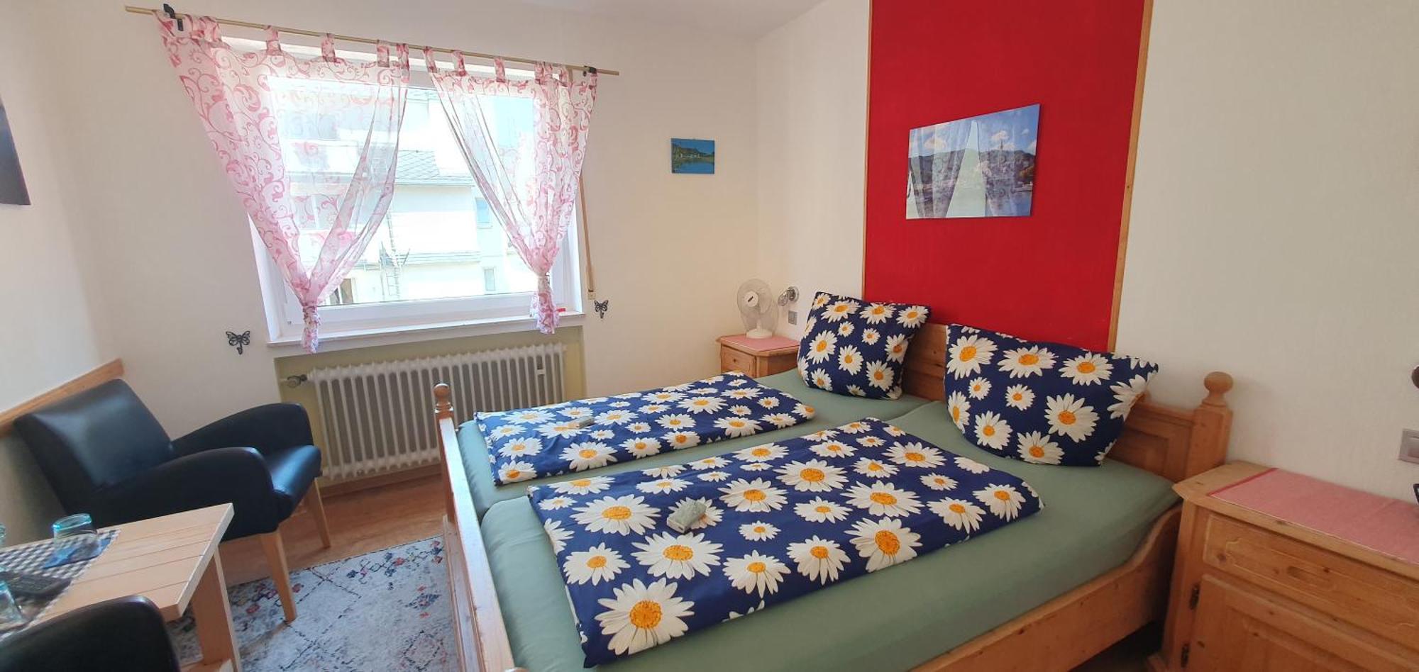 Pension Regina Cochem Luaran gambar