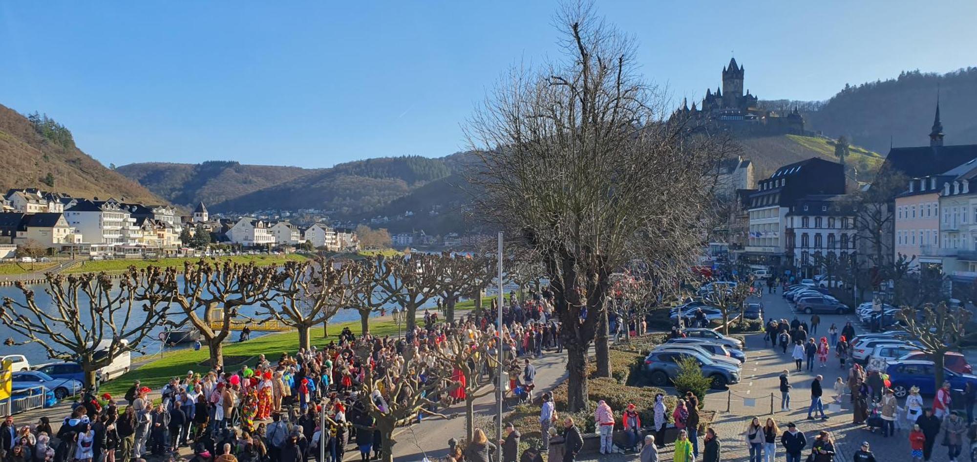Pension Regina Cochem Luaran gambar