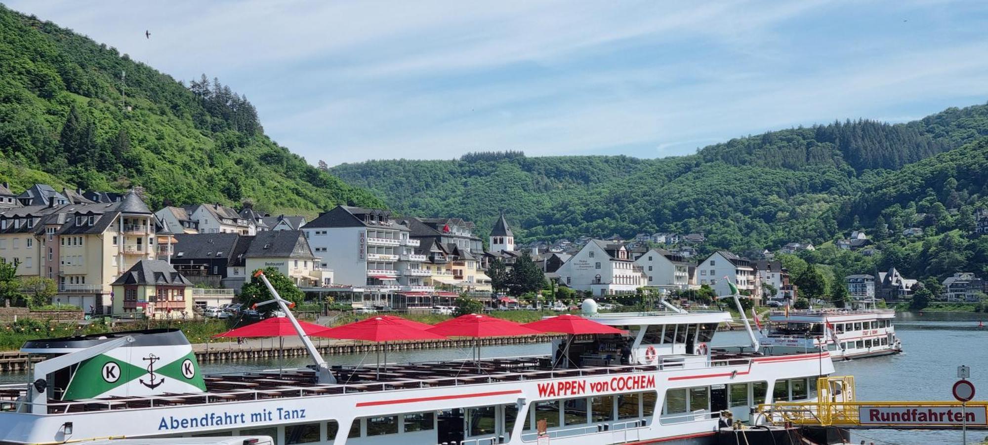 Pension Regina Cochem Luaran gambar