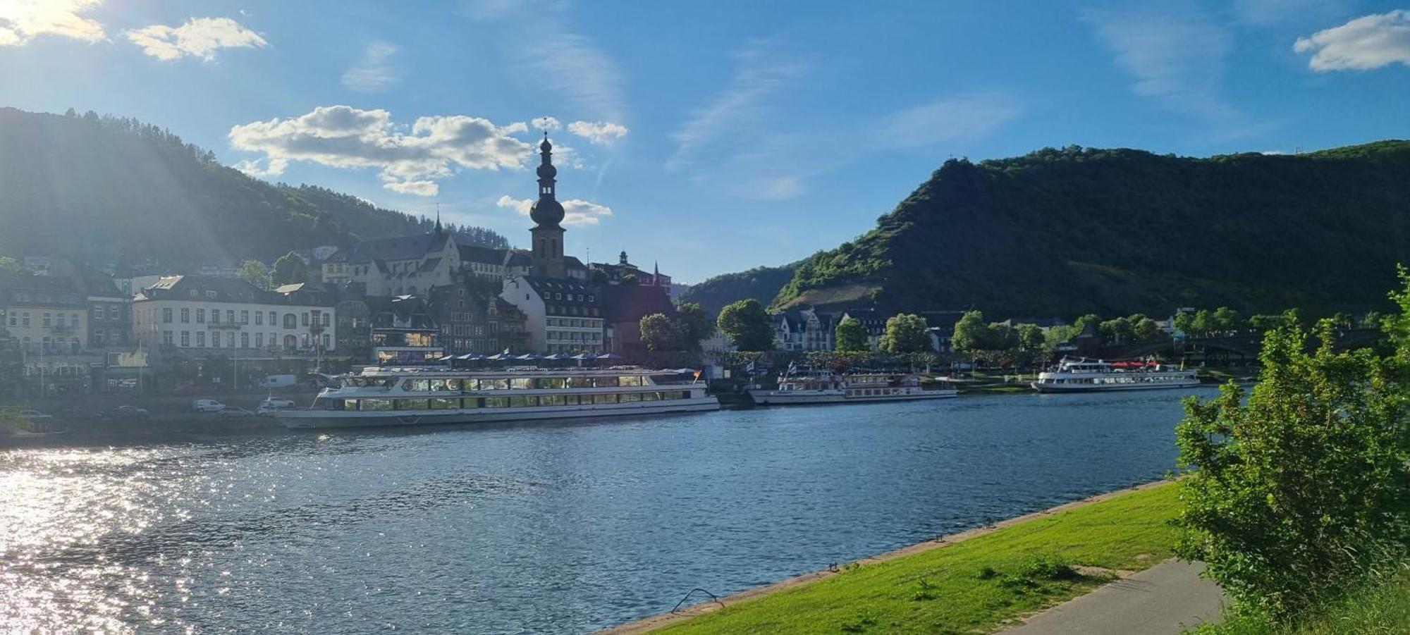 Pension Regina Cochem Luaran gambar