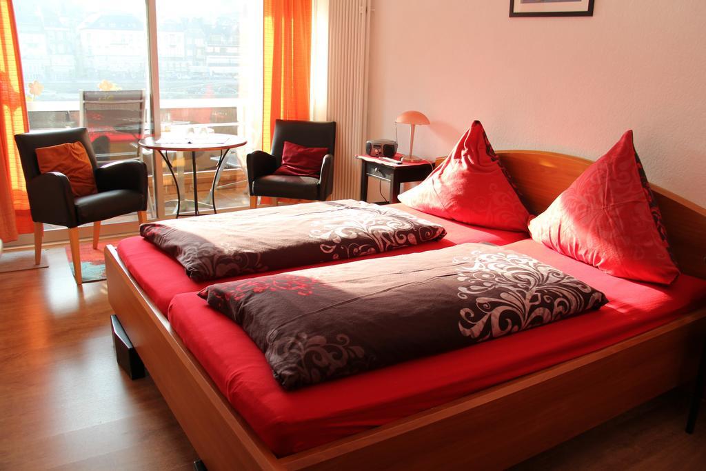 Pension Regina Cochem Luaran gambar