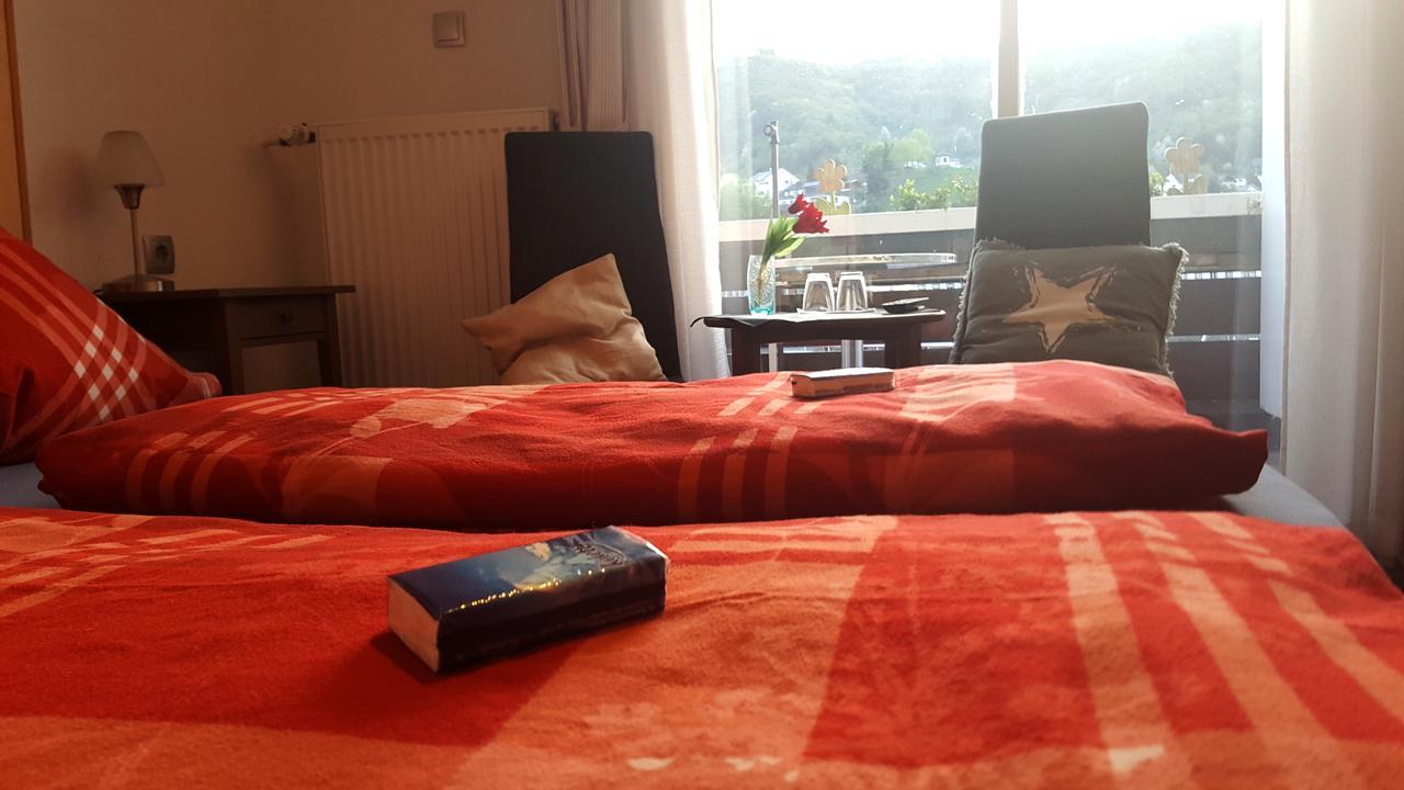 Pension Regina Cochem Luaran gambar